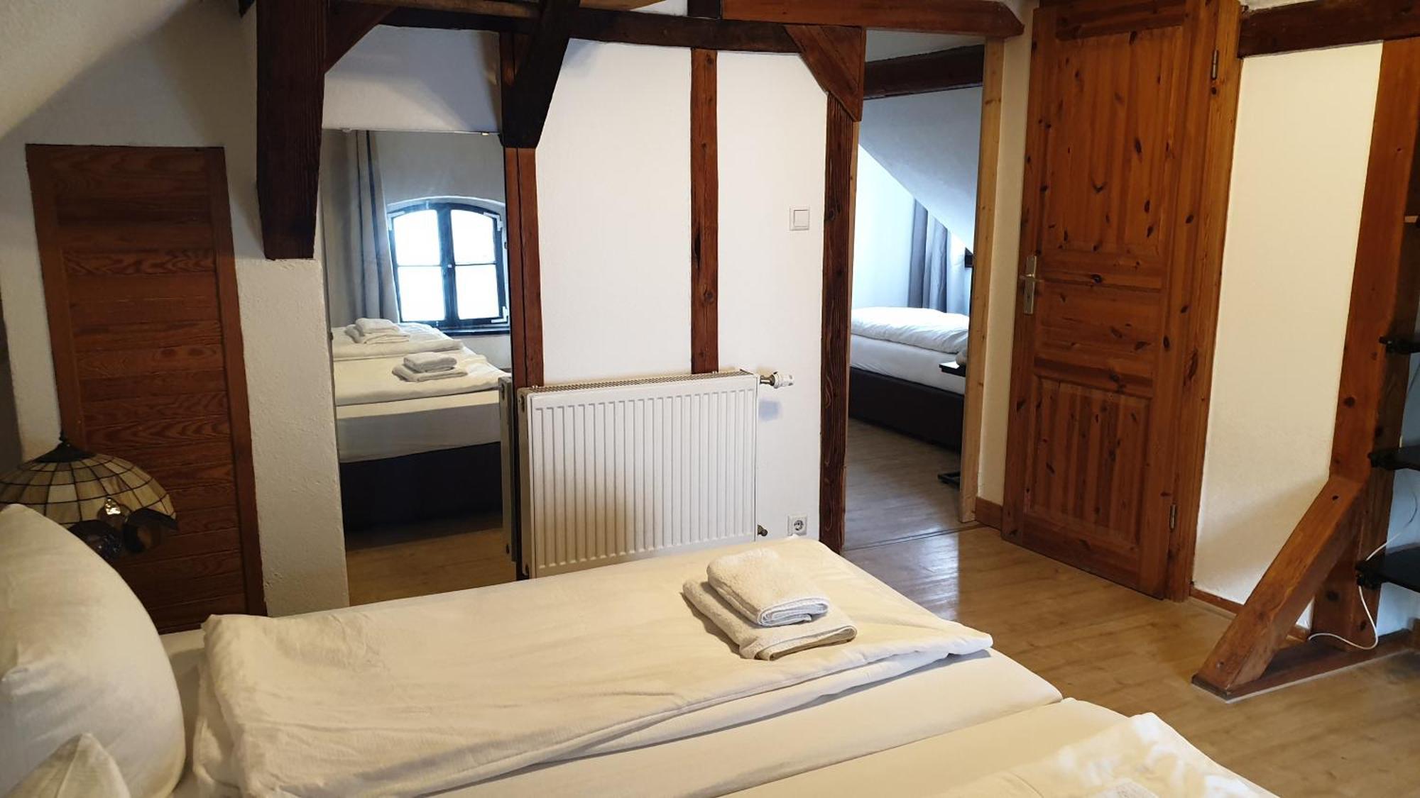 Apartment Gaestehaus Zu Herrenwiesen *