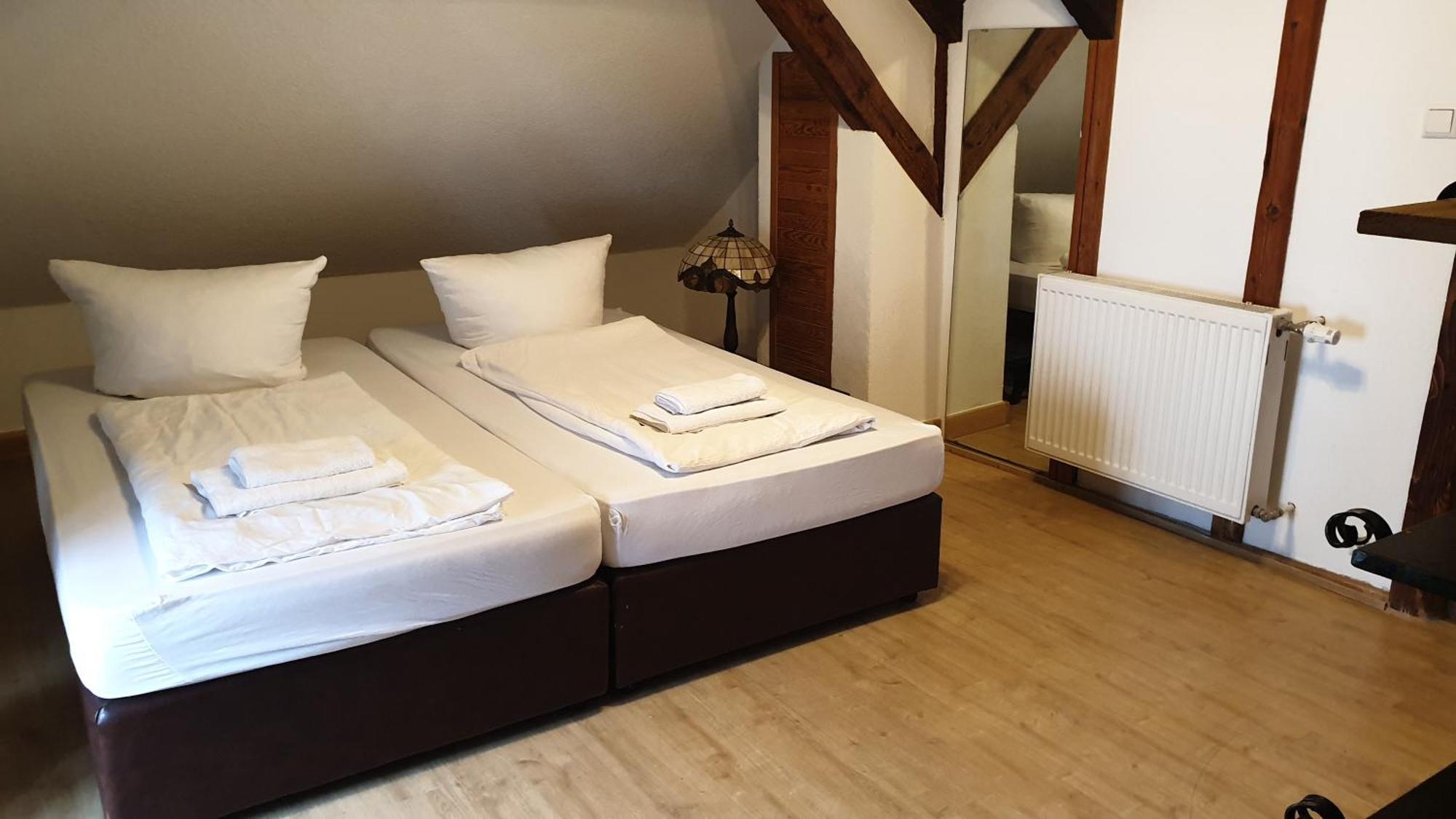 Apartment Gaestehaus Zu Herrenwiesen *